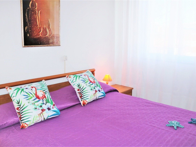 Room 4, Lovely Holiday Home With Shared Swimming Pool, Venezia