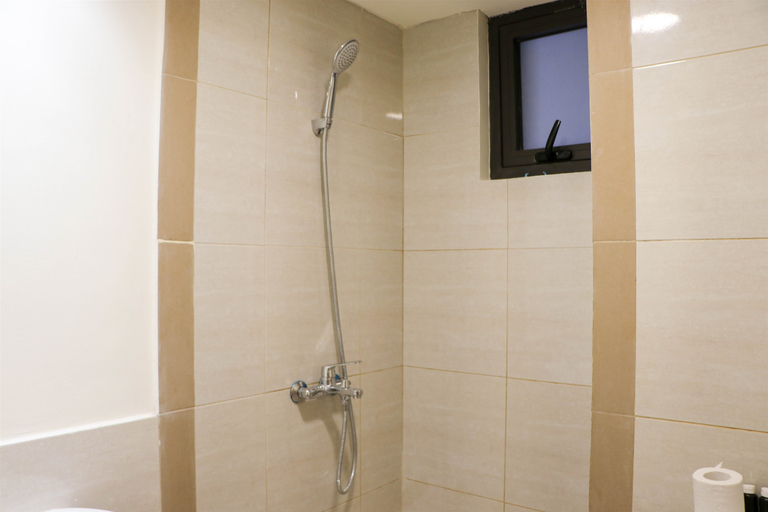 Bathroom 5, Comfy and Simply 2BR at Meikarta Apartment By Travelio, Cikarang