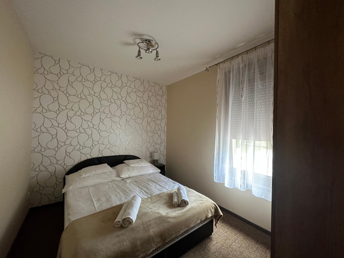 3, Csaladi Villa, Balatonföldvári