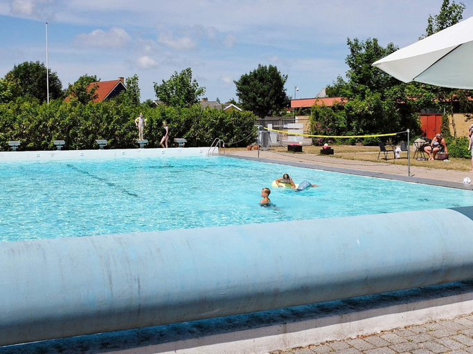 Pool 5, 6 Person Holiday Home in Kettinge, Guldborgsund
