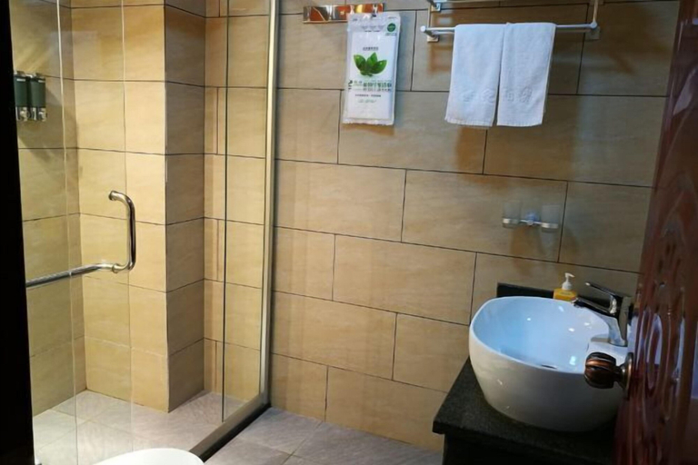 Bathroom 3, Quxian Century Sunshine Hotel-The West Hotel, Dazhou