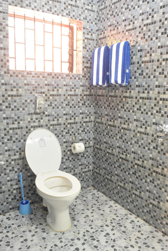 Bathroom 3, C Pearl, South Goa