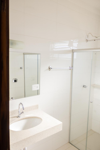 Bathroom 4, Hotel Municipal, Jabuticabal