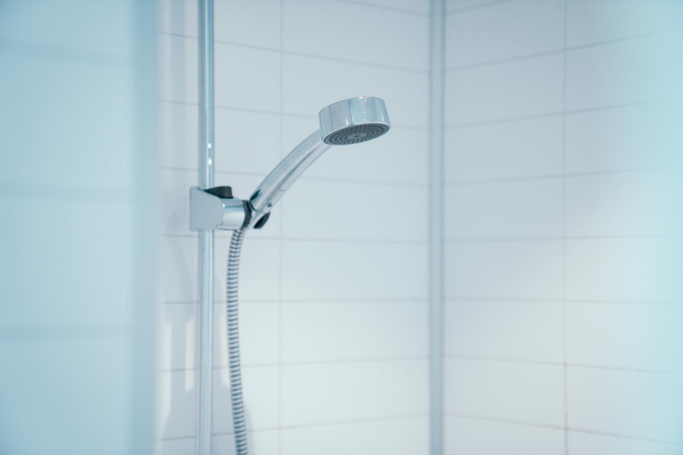 Bathroom 3, A-Hamna Rorbuer, Moskenes