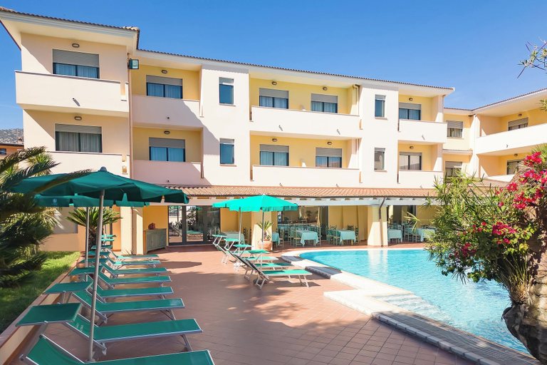 Exterior & Views 2, Hotel Maria Rosaria, Nuoro