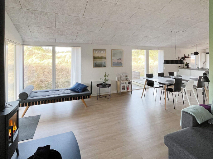 Dining 5, 6 Person Holiday Home in Saltum, Jammerbugt