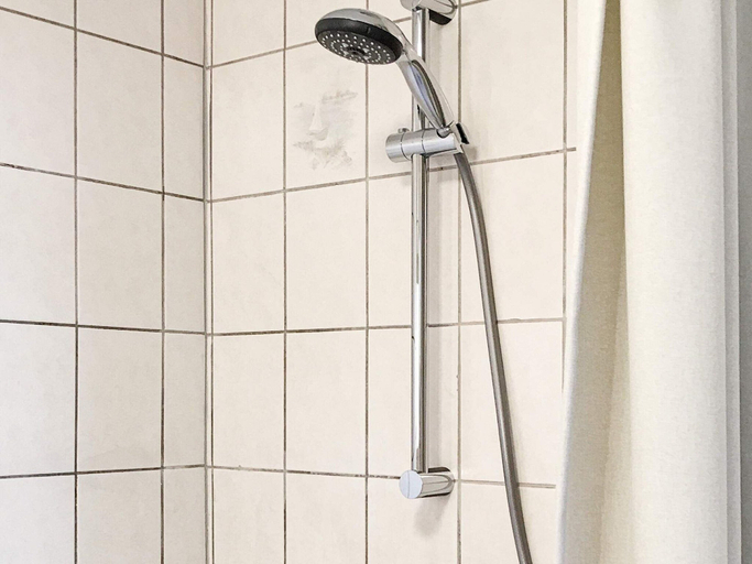 Bathroom 5, 5 Star Holiday Home in Nakskov, Lolland