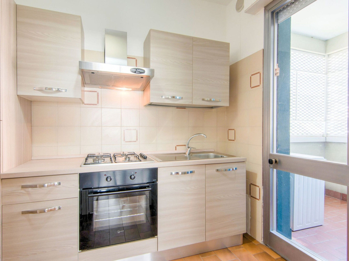 Private kitchen 4, Belvilla by OYO Fucini Superior Type A, Rimini