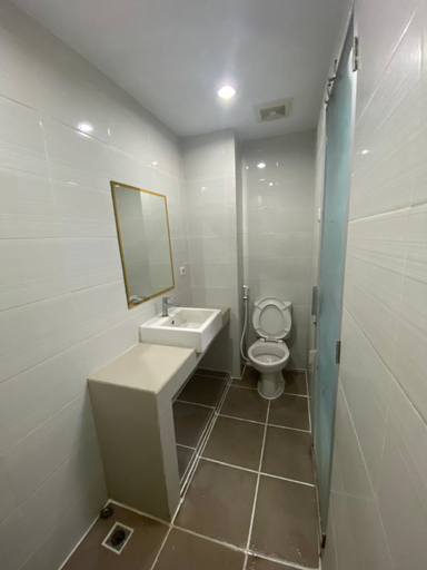 Bathroom 6