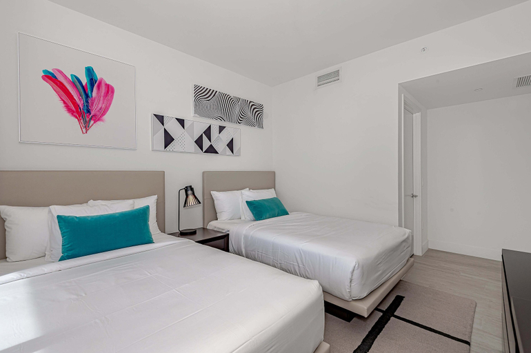 Bedroom 4, Stunning 25th-Floor Views in Hollywood, Broward