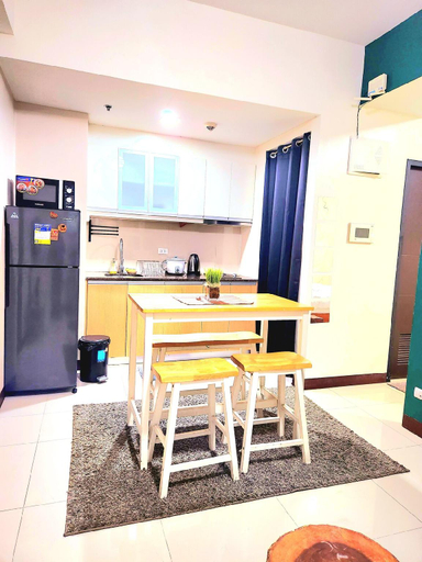 Others 5, Cozy 1 Bedroom Flat Near NAIA 3, Pasay City