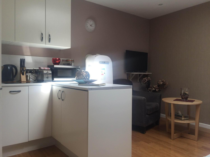 Others 4, Studio Apartments Camden Town, London