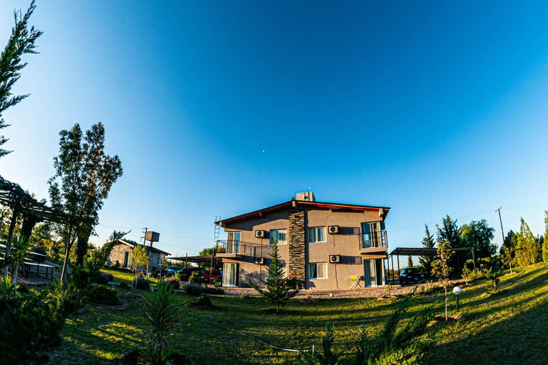 Others 4, Cabanas La Emilia Apart, San Rafael