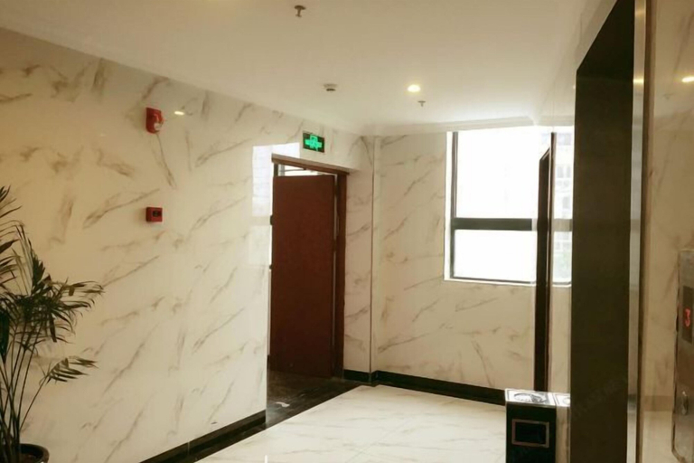 Others 5, lemon hotel, Chongqing