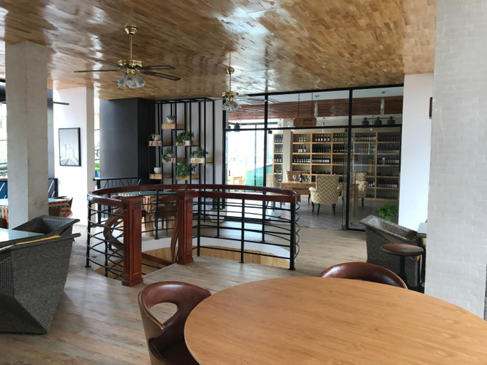 Food & Drinks 5, Benny's City Hotel, Sihanoukville