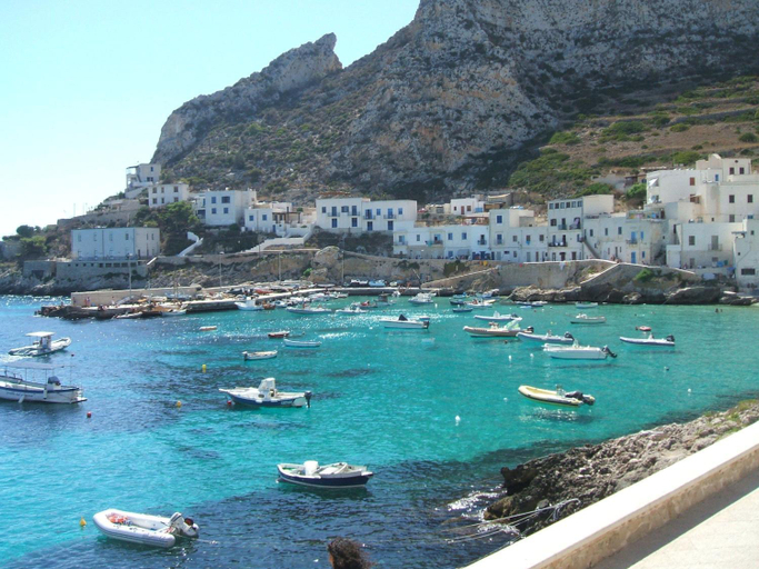 Facilities 5, - Vista Egadi -, Trapani