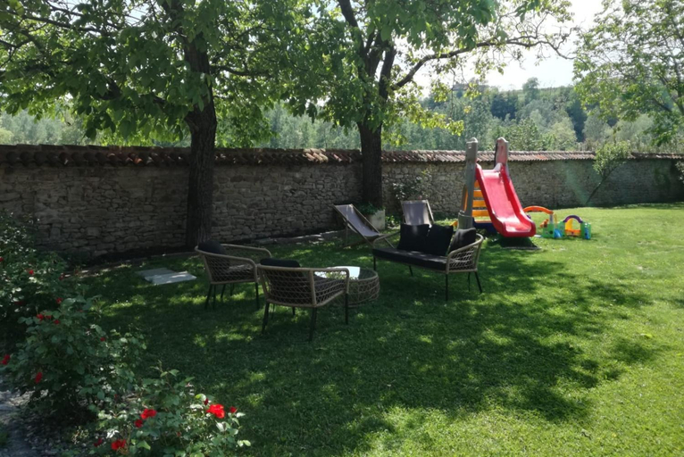 Others 3, Agriturismo La Pieve, Cuneo