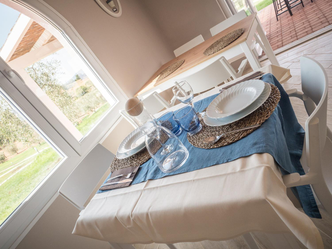 Food & Drinks 4, Podere n° 8 in Maremma, Grosseto