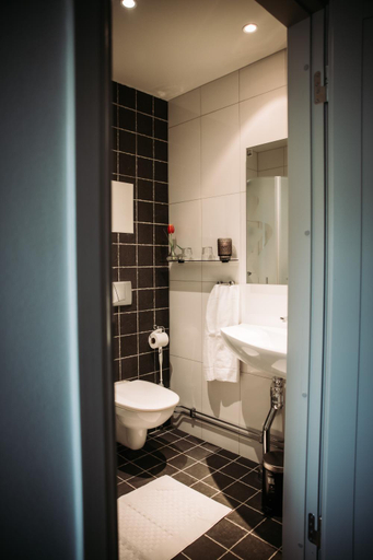 Bathroom 4, Atellet Hotell, Norrtälje