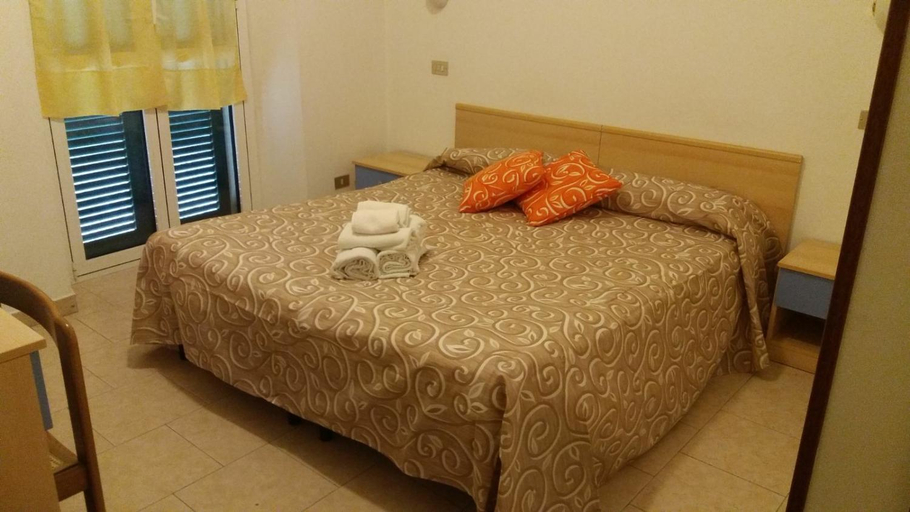 Bedroom, Albergo Ristorante Lavedo, Como