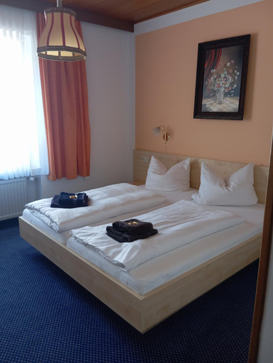 Bedroom 4, Hotel BURGWALD, Passau