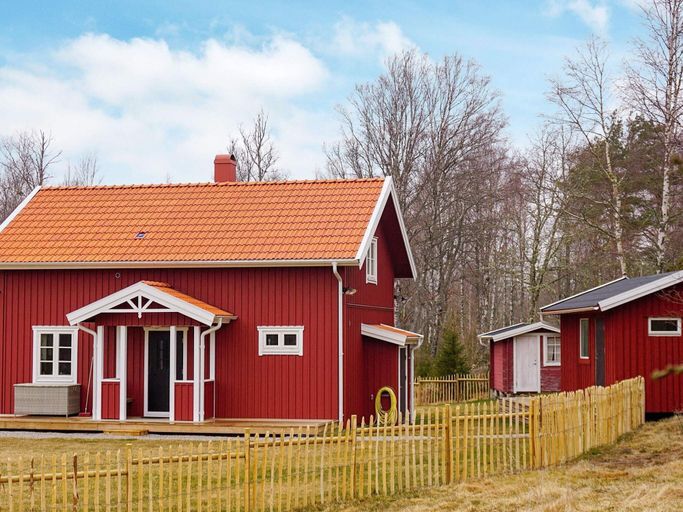 Exterior 4, 4 Star Holiday Home in Grebbestad, Tanum