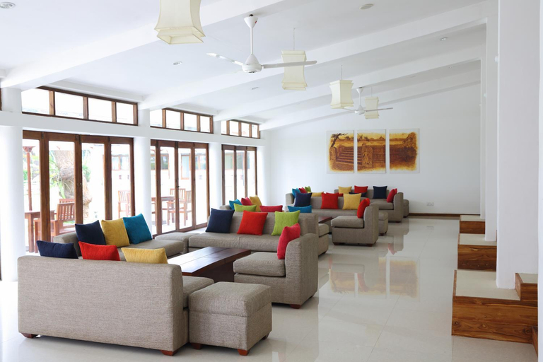 Public Area 2, The Lakeside at Nuwarawewa, N. Palatha East