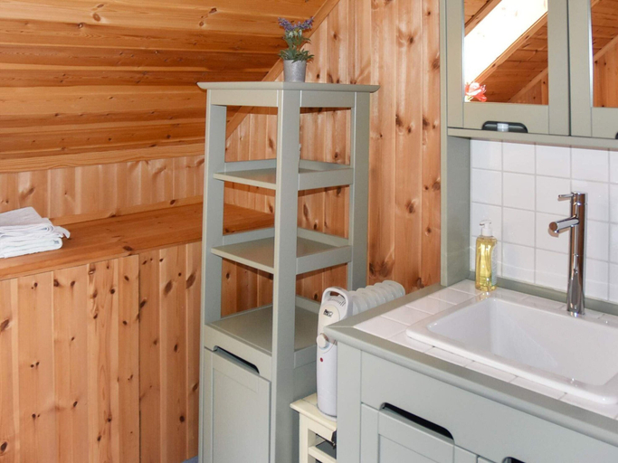 Interior 5, 8 Person Holiday Home in Orskog, Ørskog
