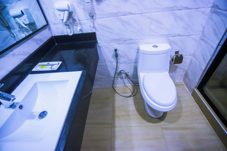 Bathroom, GARDEN ATLANTIS HOTEL, Enugu North