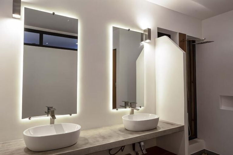 Bathroom 5, Bird of Paradise Bohol Resort, Panglao
