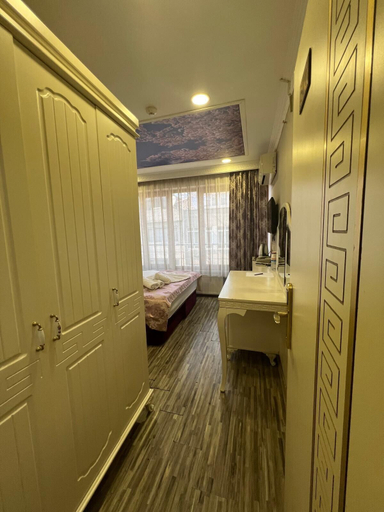 Bedroom 3, Maribor Hotel, Fatih