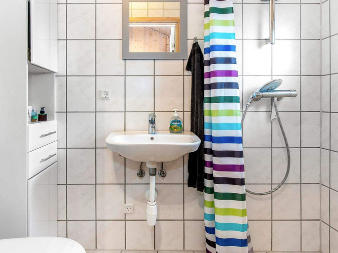 Bathroom 4, 6 Person Holiday Home in Borkop-by Traum, Vejle