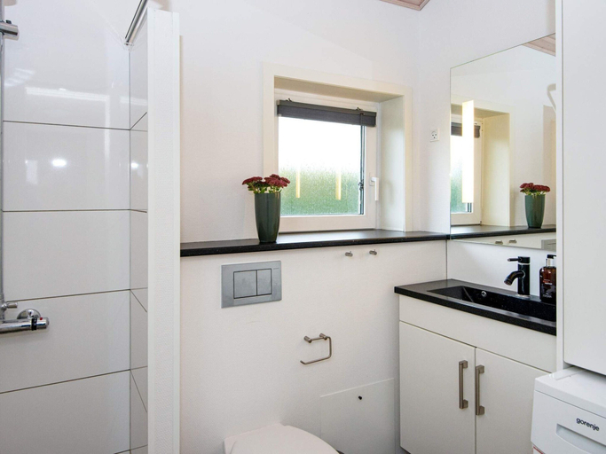 Bathroom 3, 6 Person Holiday Home in Hejls, Kolding