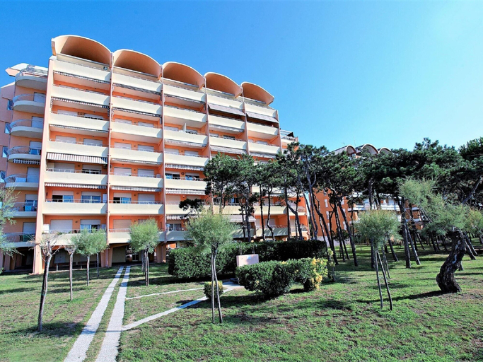 Others 2, Holiday Home in Caorle Near Spiaggia Tartaruga, Venezia