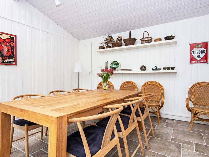 Dining 4, 6 Person Holiday Home in Knebel, Syddjurs