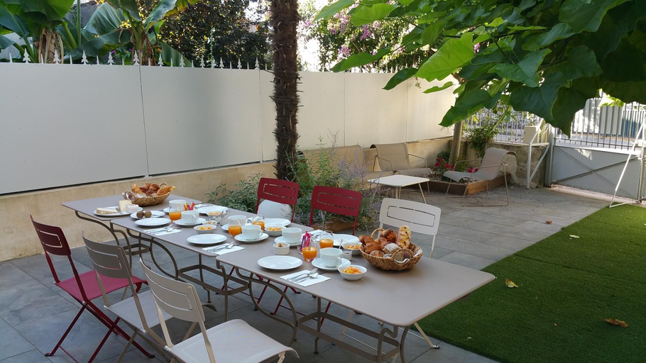 Food & Drinks 5, La Sauternaise, luxury Boutique B&B, Gironde
