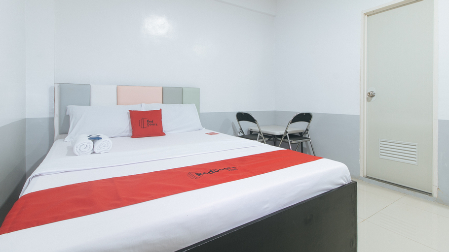 Bedroom 2, RedDoorz @ Walk Inn Apartelle Antipolo, Antipolo City