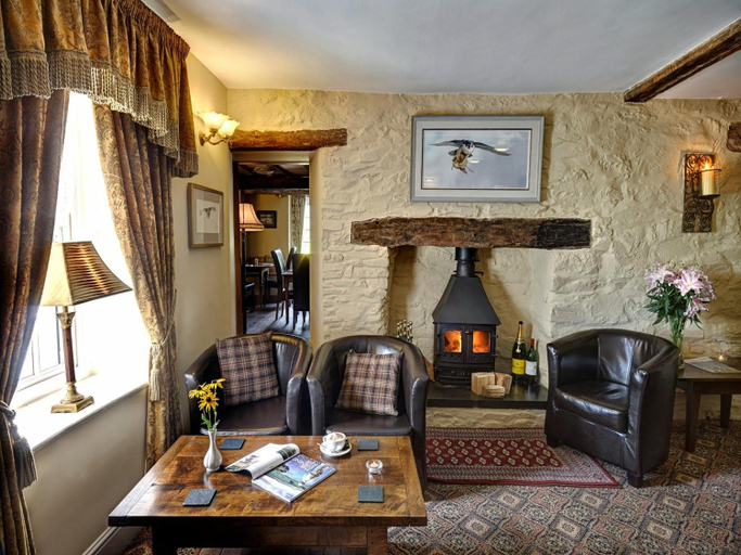 Others 5, Brigands Inn, Gwynedd
