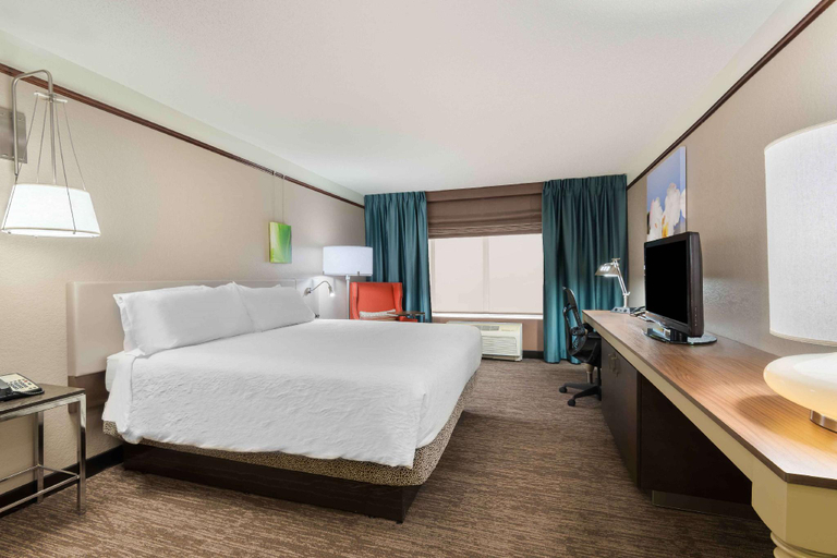 Bedroom 23