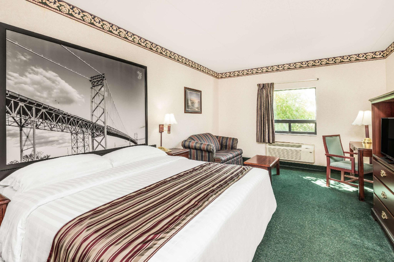 Bedroom 11
