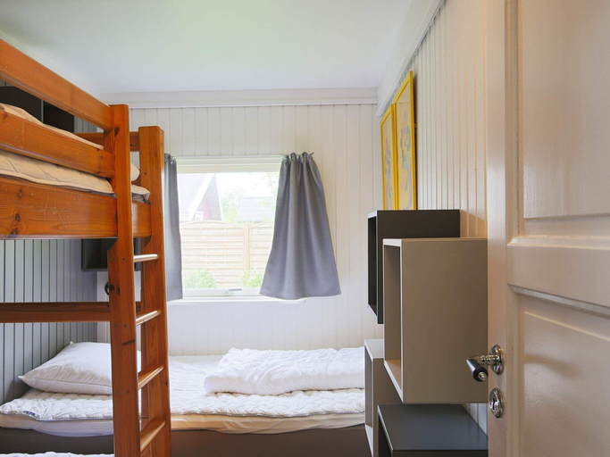 Others 2, 8 Person Holiday Home in Vaeggerlose, Guldborgsund