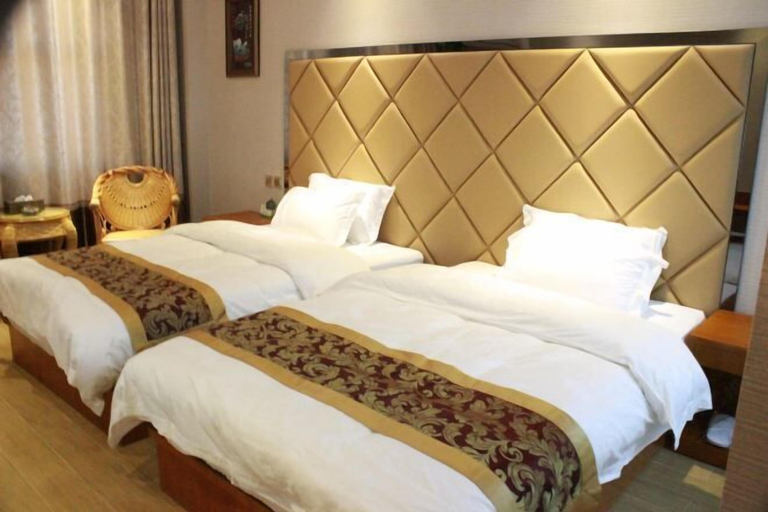 Bedroom 3, Ruili Tianhong Hotel, Dehong Dai and Jingpo