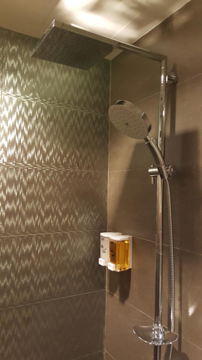 Bathroom 5, The Relaxing Room Pool Access @ Rain CONDO, Cha-Am