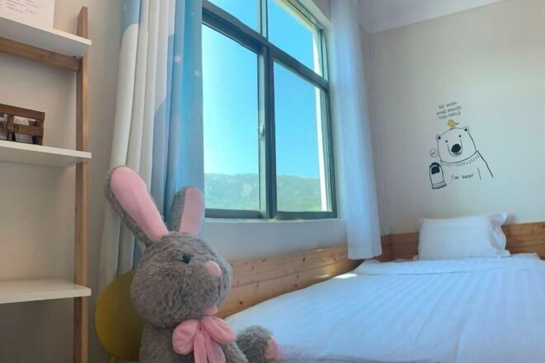 Bedroom 2, Yingyuge Inn, Shenzhen