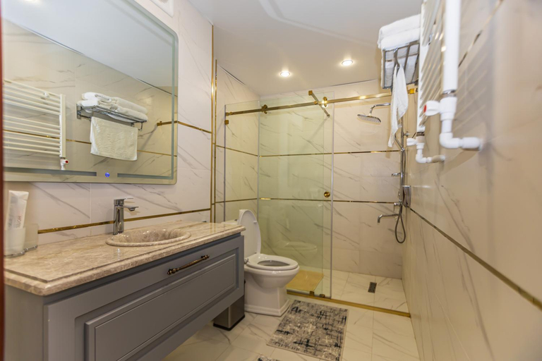 Bathroom 3, Firdavsi Hotel, Rudaki
