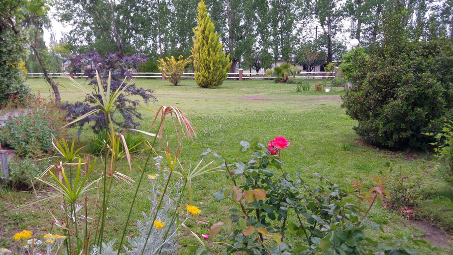 Others 4, Villa Ciruelos, San Rafael