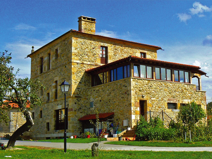 Others 3, Posada Ribera del Pas, Cantabria