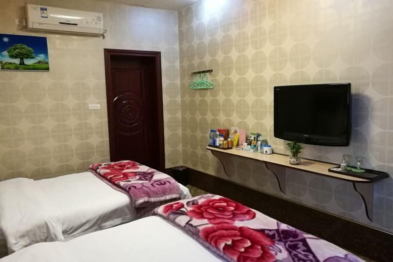 Bedroom 2, Quxian Century Sunshine Hotel-The West Hotel, Dazhou