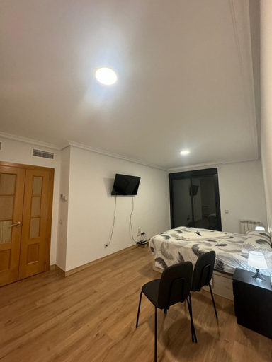 Room 3, Mars Suites Zapata, Madrid