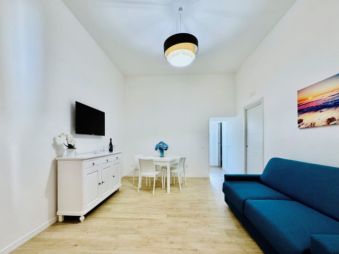 Others 5, YourHome - La Casa di Ninì, Napoli